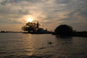 Atardecer en el Río Papaloapan.