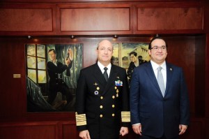 El Comité Organizador de los eventos conmemorativos del Centenario de la Gesta Heroica de Veracruz está conformado por el Gobernador de Veracruz, el subsecretario de Marina, almirante CG DEM Carlos Federico Quinto Guillén; el comandante de la 3ª Zona Naval Militar, vicealmirante CG DEM Jorge Alberto Burguete Kaller.