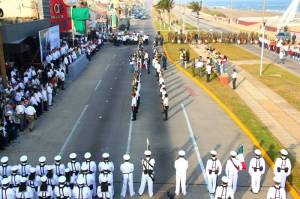 Conmemoran autoridades 193 aniversario del Día de la Bandera