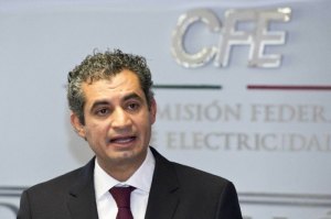 El Director General de la Comisión Federal de Electricidad, Enrique Ochoa Reza.