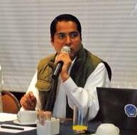 El secretario de Medio Ambiente, Víctor Alvarado Martínez.