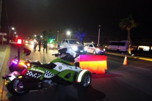 La Secretaría de Seguridad Pública (SSP), a través de sus diferentes agrupamientos, ha implementado un operativo de reforzamiento que garantice la seguridad y tranquilidad de los asistentes al Carnaval Coatzacoalcos 2014.