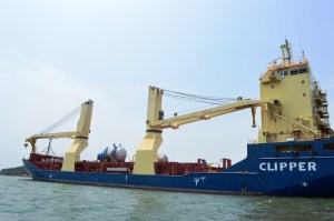 Desembarcará las turbinas de Braskem-Idesa en los muelles de Agronitrogenados, por el puerto de Pajaritos.