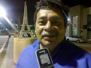 Agustín Bolaños, operario trenista, asegura que los trabajadores han reportado a indocumentados a bordo y las autoridades no actúan; pero ahora ellos resultan los culpables.