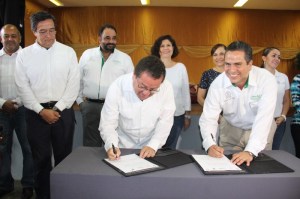 La Universidad Veracruzana (UV) dará seguimiento técnico a este y otros proyectos relacionados con el medio ambiente y generación de energía, con la firma de un convenio.
