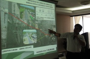 El Secretario de Obras Públicas del Ayuntamiento, Fernando Ramos, presenta el programa de Obras 2014.