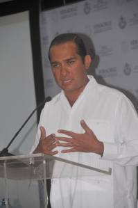 La integración de todas las instituciones que conforman el Operativo Blindaje Coatzacoalcos dan resultados, dijo el Procurador. (Gabriel Gutiérrez)