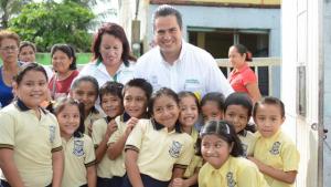 Todo el apoyo a la niñez de Coatzacoalcos.