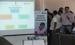 Ajustan estrategias de alfabetización en Coatzacoalcos.