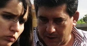 Alejandro Gutiérrez, ex-director de Obras Públicas; junto con su abogada, también presuntos implicados en invasión de terrenos de la familia Bringas Burelo.