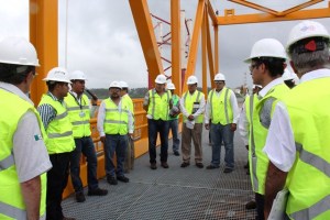 Visitaron el área donde se harán los trabajos.