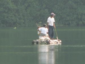 Se preveen inundaciones en las zonas bajas de la cuenca del Uxpanapa. (Foto Ismael Rodríguez)