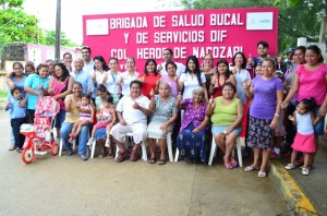 DIF Coatzacoalcos en atención a los sectores de la población más necesitados.