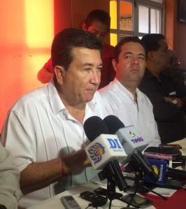 Héctor Yunes Landa, Senador por Veracruz.