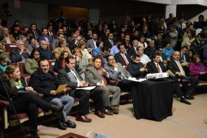 Asisten diputados locales a la comparecencia del titular de Sefiplan. 