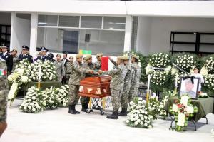 La Secretaría de Seguridad Pública, rinde un homenaje luctuoso al Policía Juan Manuel Ramírez Ramírez, originario de Jáltipan. 