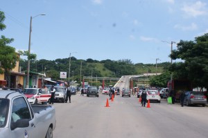 Operativo en colonias de Coatzacoalcos.
