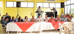 En reunión con el sector de transporte.