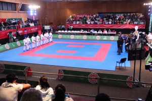 El Centro de Convenciones es la sede.