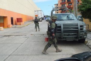 Resguardaron la zona donde se hizo el hallazgo. (Foto de León Lafita)