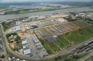 Movimiento de azúcar reactivará economía portuaria en Coatzacoalcos.