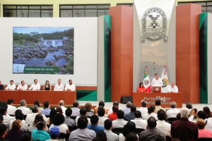 El presidente municipal de Coatzacoalcos asegura que Tatahuicapan no ha presentado propuestas de solución para recuperar el Yuribia.