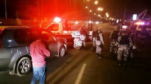 Policía Naval y Militares interceptaron al secuestrador que iba a bordo de un taxi.