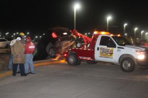 Tuvo que llevarselo la grúa. (Foto León Lafita).