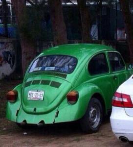 Se llevaron un vocho verde de un estudiante de ingeniería.