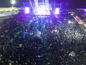 Más de 10 mil asistentes.