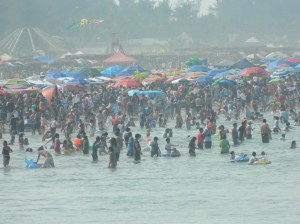 Disfrutan su Semana Santa a la Veracruzana.