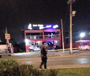 Reportan por lo menos cinco heridos.