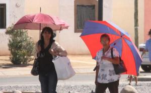 Recomiendan no salir de las casas de 12 del día a cuatro de la tarde, ante ola de calor.