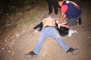 Recibió atención médica, el custodio herido.