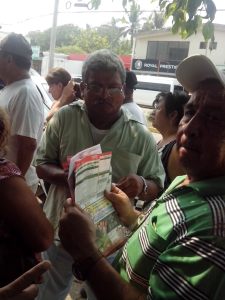 Les llegó muy alto el recibo de agua, a pesar que ni siquiera tienen todos los días el vital líquido.