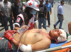 El repartidor de pizzas Saúl Eduardo Gama Suarez, de 22 años, está muy grave. 