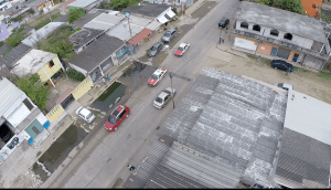 La calle Naranjos, sumida en el pantano.