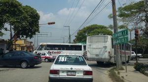 cerraron carretera a los coquitos.
