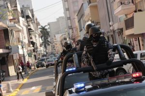 Enfrentan crisis por desabasto de gasolina; no es por turnos de 24x24 sino cada tercer o cuarto día, dicen los navales de Coatzacoalcos.