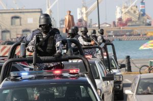 En total, son alrededor de 3 mil policías navales distribuidos en el estado, según revelan.