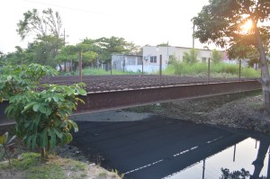 Los vecinos interpusieron quejas contra Marcos Theurel porque les dejó tirada las obras en la colonia Nueva Calzada.