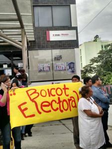Amenazan con boicotear las elecciones, en rechazo a la reforma educativa de Peña Nieto. (Fotos redes sociales)