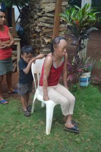 El tratamiento cuesta 2 mil pesos a la semana, por cada enfermo. Ni Sedesol ni el DIF les apoyan.