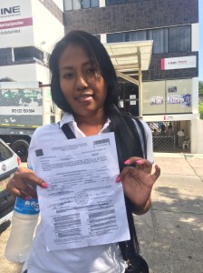 A la jovencita perredista, Rosa Avendaño Pulido, no la dejaron tomar su cargo como representantes partidista a pesar que tenía su nombramiento. 