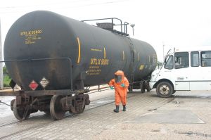 Se simuló una fuga de oxido de etileno por el choque.