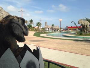 La entrada al Parque Jurásico es a costos muy accesibles.