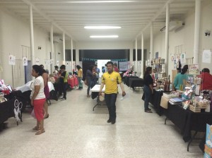 La galería fue muy visitada en el primer día de actividades.