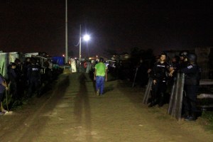 Anoche fue el desalojo a invasores de la colonia Trópico de la Ribera.