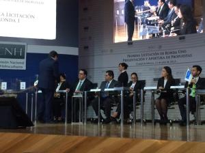 El proceso de validación de los sobres que contienen las propuestas económicas