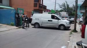 Se llevaron el cuerpo, los servicios periciales forenses para hacer las investigaciones.